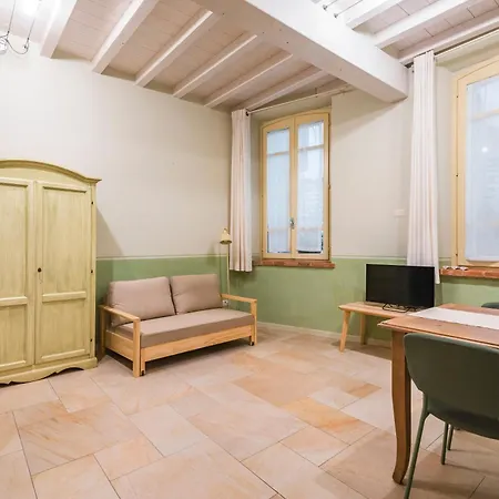 Casa Nadia, Storico Accanto Al Duomo شقة بارما