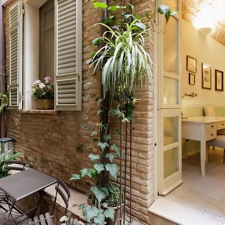 Casa Nadia, Storico Accanto Al Duomo بارما