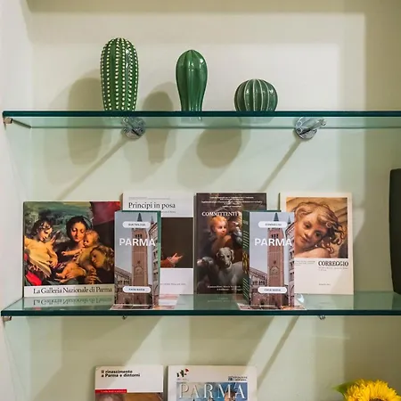 Casa Nadia, Storico Accanto Al Duomo * بارما