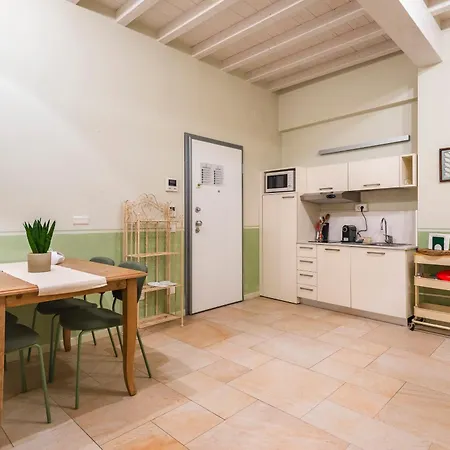 Casa Nadia, Storico Accanto Al Duomo Parma